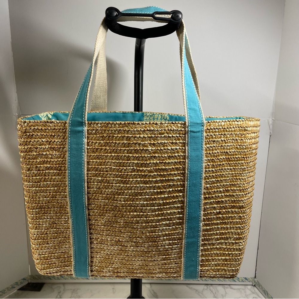 Straw Tote Bag with Pineapple print lining, aqua/blue accent